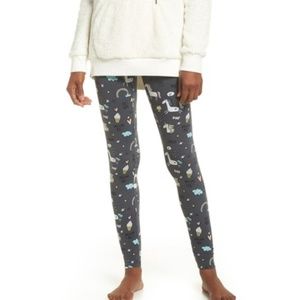 NWT-Cozy Zoe Hooded Fleece Tunic & Leggings Set